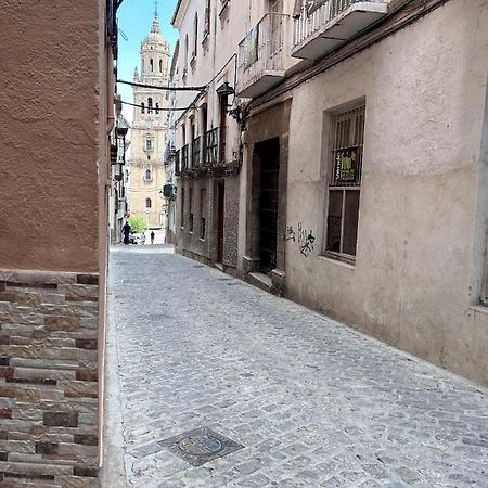 Apartamentos La Catedral De Хаэн Экстерьер фото